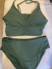 ZAFUL Green Two-piece Swimsuit Size XL NWT