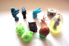 Vtg Gumball Charm Cracker Jack LOT 60's Hong Kong RARES PLASTICS Vending prize