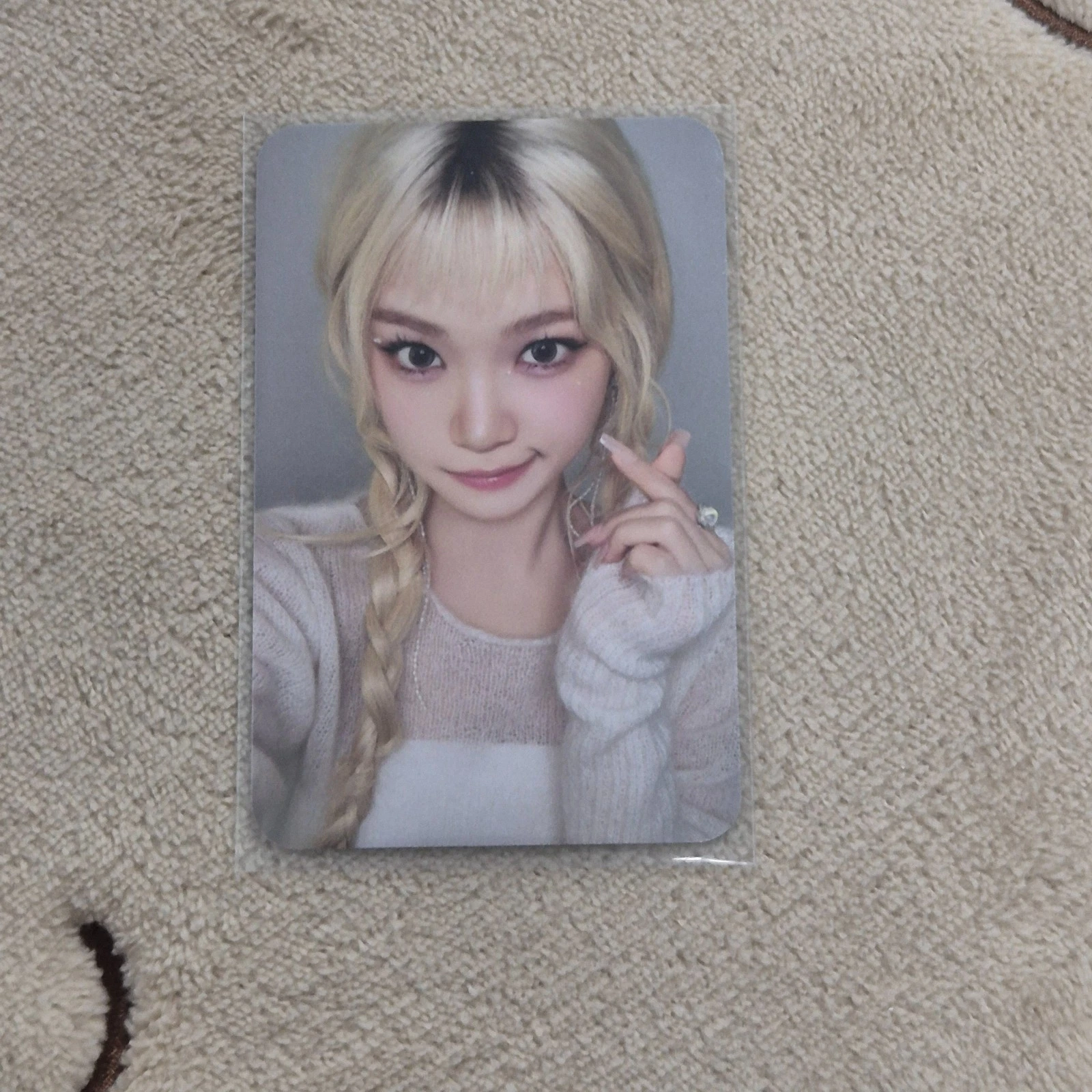 Chaewon - Hot POB photocard photocard