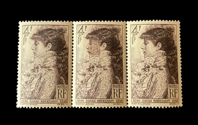 VARIETE RARE 738YT**VISAGE MASQUÉ AU MILIEU D’UNE BANDE DE 3 SUPERBE - Photo 1/2
