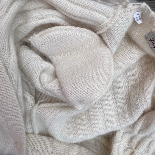 Vintage Tahari Cardigan Sweater Cream Lambswool Angora Hong Kong Preppy - Picture 7 of 7