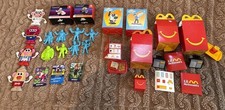 Mixed Lot of Meal Happy Meal Toys Mcdonalds  Wendy  s Mario Kart Lil McDonald  s