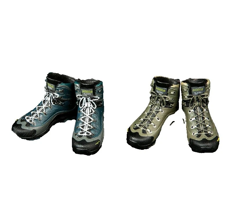 Boots & Accessories Action Figures