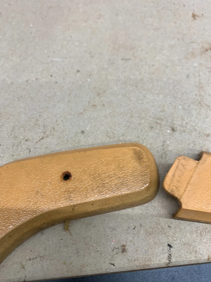 1979-86 Mustang CAPRI SEAT TRACK ARM COVER TRIM PANEL TAN YELLOW 79 80 81 82 FOX - Image 3 of 4