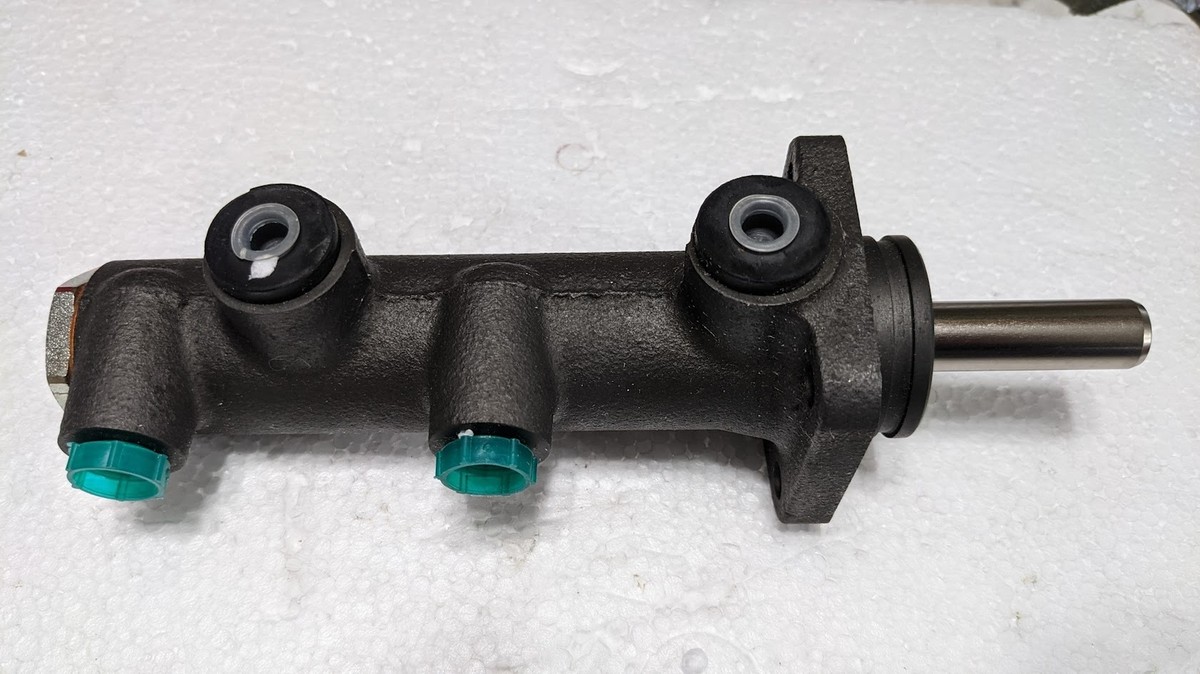 ECP FERRARI 308 328 GTB S PART BRAKE MASTER CYLINDER NEW