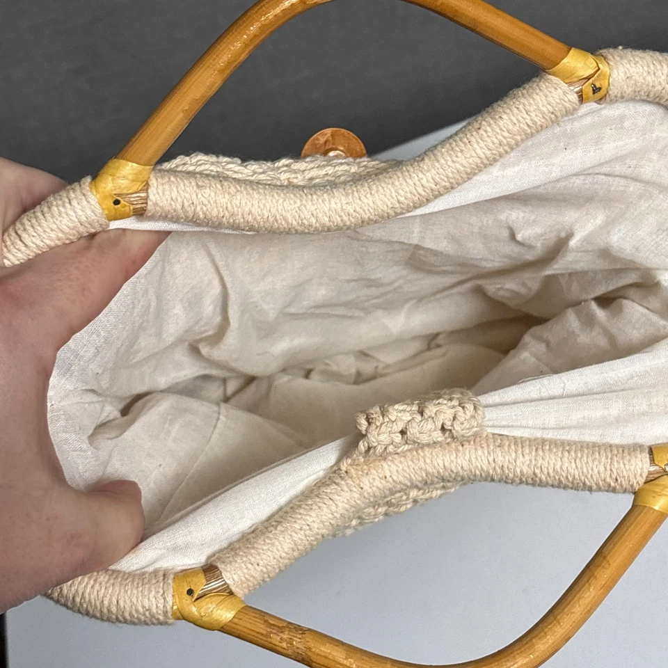 Bolso Macramé Vintage Crema Bambú Mango Boho Cottage Western Retro Hippie Años 70 Foto 4 de 4