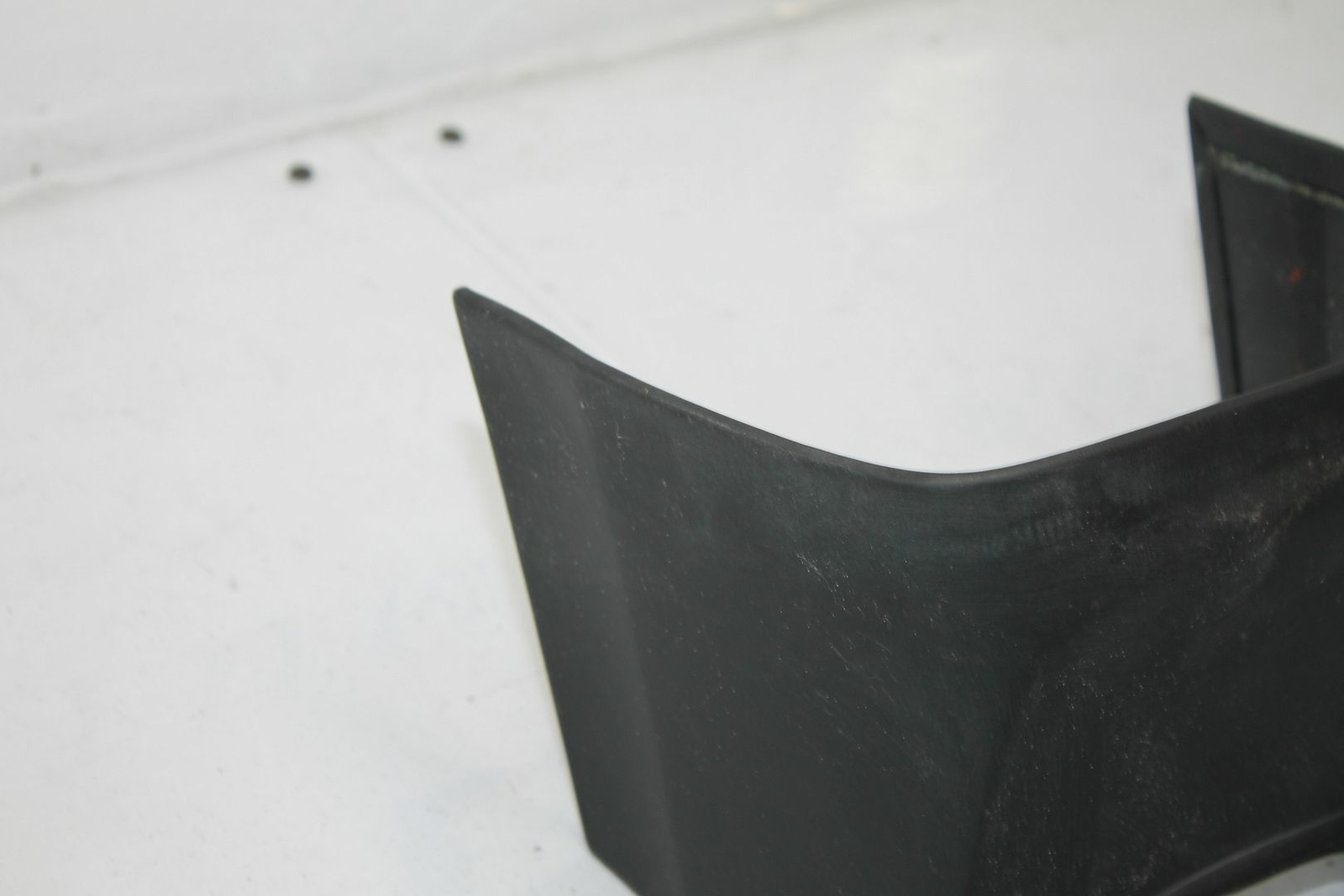 16-21 AUDI R8 V10 PLUS OEM REAR OF CENTER CONSOLE END CAP TRIM BEZEL 4S0863224C