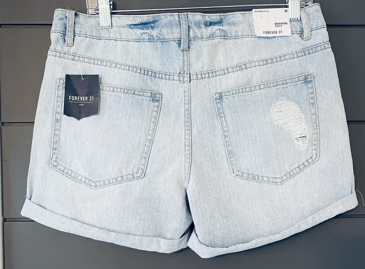 NWT Forever 21 Boyfriend Shorts Womens Size 28 Distressed Cuffed Blue Denim