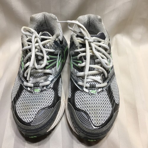 brooks dna sneakers