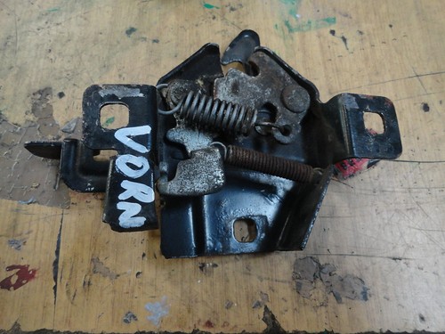 Daihatsu YRV M2 1,3 64KW 01- Motorhaubenöffner Haubenöffner Öffner