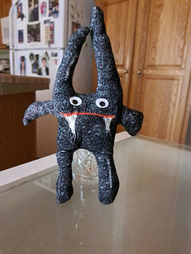 Crazy old bat. 10" tall (handmade). - Picture 3 of 3