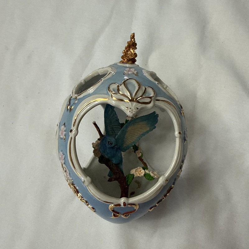 1990’s Franklin Mint House of Faberge Porcelain Egg - Birds Of The World