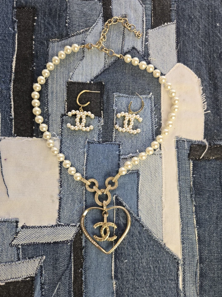 Pearl Designer Necklace w/ Heart Charm And Pearl Earrings Designer Set - Image 3 of 4