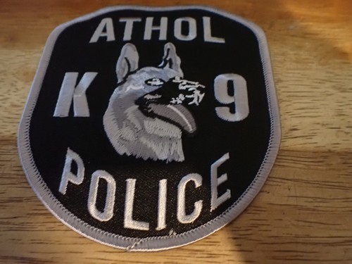 ATHOL MASSACHUSETTS K9 COLLECTIBLE VINTAGE obsolete shoulder patch bx C#19