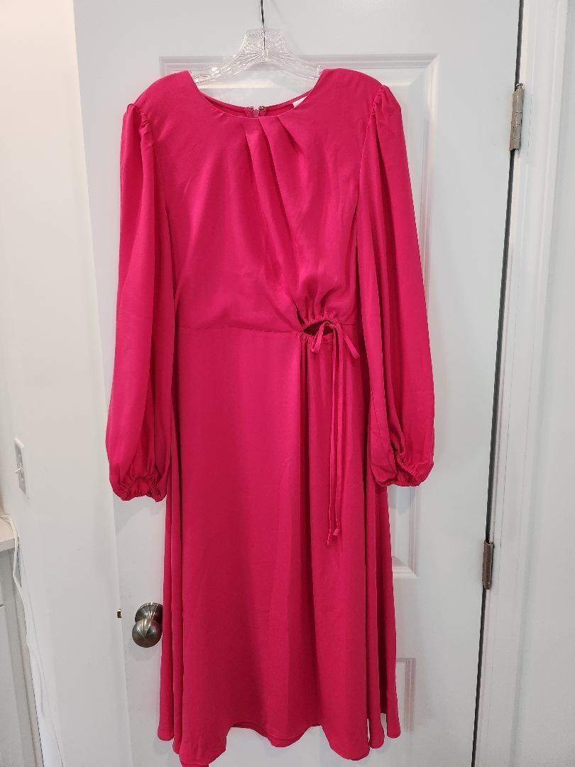 open lace back dress Women's Fuchsia Maxi Dress