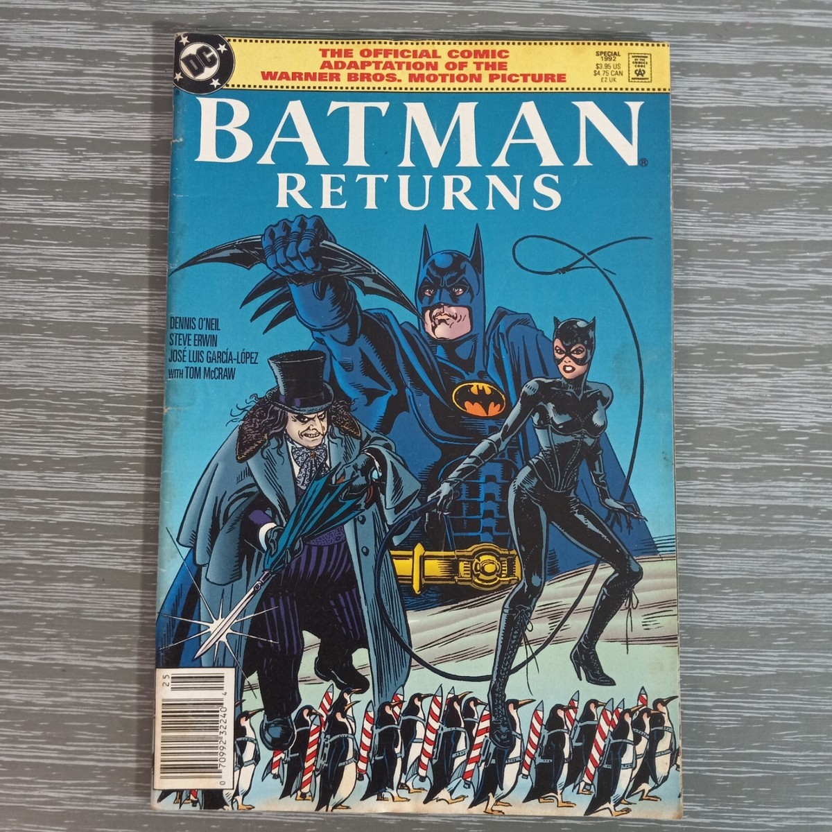 Batman Returns #1 Special Official Movie Adaptation Comic Batman Returns #1 Special Official Movie Adaptation Comic