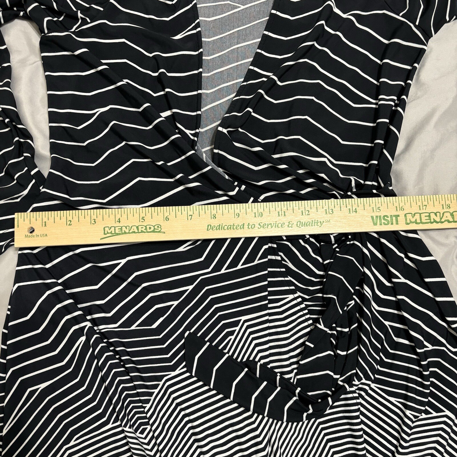 BCBG MAXAZRIA “Adele” Black & White Geometric 3/4… - image 11