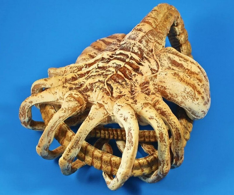 11 Alien Facehugger Poseable Replica Action Figure Ornament Cosplay