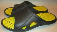 Easy Mens size 45 (US 11) Black w/ Yellow Cushion Insole Comfort Slide Sandals