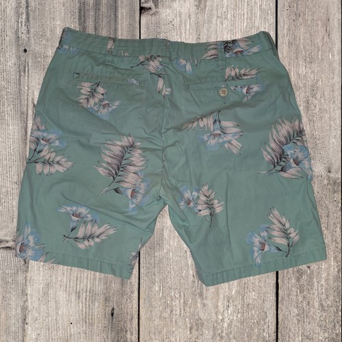 Country Road Men's Aqua Flower Chino Shorts W34 - Picture 2 of 4