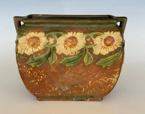 Roseville Pottery 357-7 Dahlrose Vase