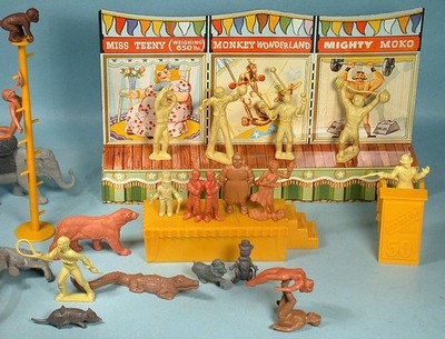 1952 Marx TV Super Circus 45+ Toy Playset Figures & Accessories