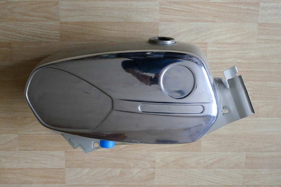 Original-Tank für Zündapp der Modell-Reihe 517 - Bild 2 von 4