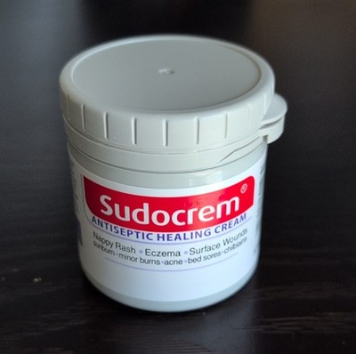 Sudocrem Antiseptic Healing Cream 200g for Nappy Rash, Eczema, Sunburn, Burns