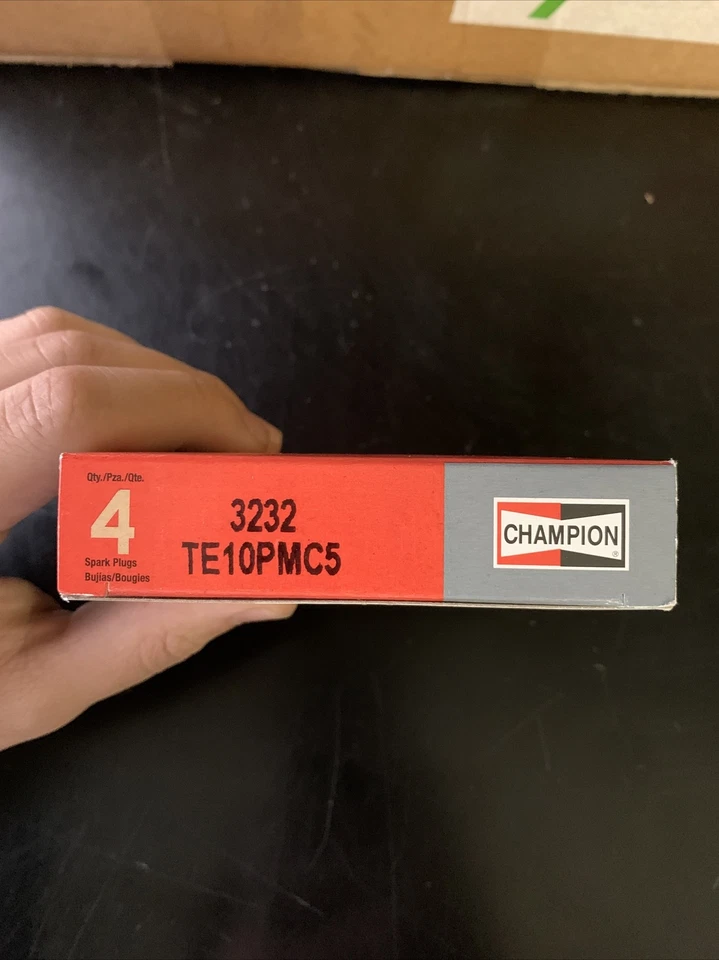 Juego de 4 bujías Champion Platinum Power 3232 TE10PMC5 Foto 2 de 4