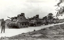 WWII US Press Photo- Armor- Panzer Tank- M3 General Grant Tank- Lee Tank- 1942
