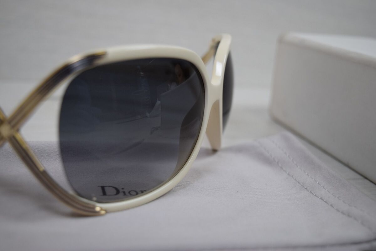 CHRISTIAN DIOR SYDNEY Women's Sunglasses DIORSYDNEY 64 16 110 LM30 1BDJWN  Gold