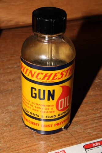VINTAGE WINCHESTER GLASS GUN OIL BOTTLE GREAT LABEL NICE CONDITION - Picture 2 of 12
