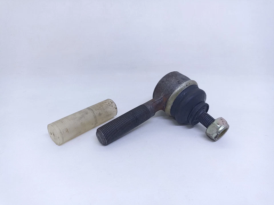 FIAT 500 F L R 126 600 770 850 124 TIE ROD END Foto 2 de 4