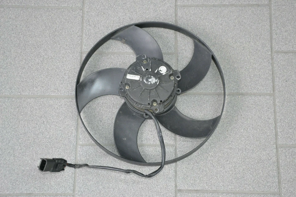 Maserati 4200 Electric Fan E Fan Cooler Ventilator Electrofan 221254 219451 — 第 2/2 张图片