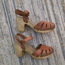 Creeks EU 38 Clog Sandalen Braun Leder Holz Nieten Offene Zehenpartie...
