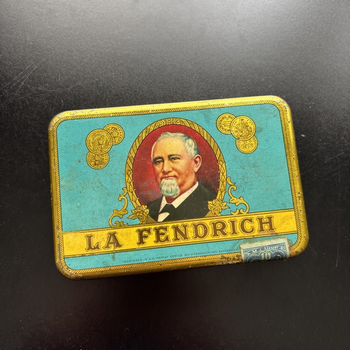 VINTAGE 1926 LA FENDRICH CIGAR TOBACCO Advertising TIN Antique