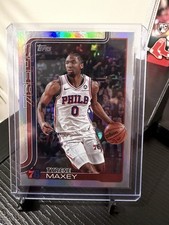 Topps 2025-26 Tyrese Maxey Philadelphia 76ers Holofoil #21 Basketball Card