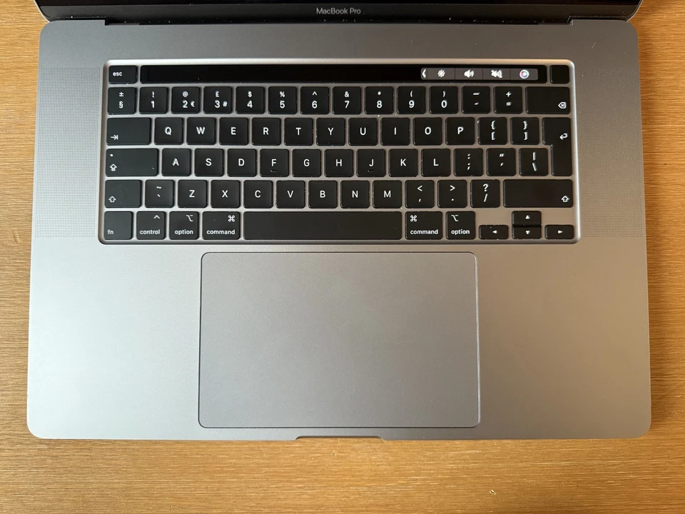 Apple MacBook Pro - 16 inch -Intel i7 - 16GB RAM 512GB SSD - LOGIC PREMIERE PRO - Image 2 of 4