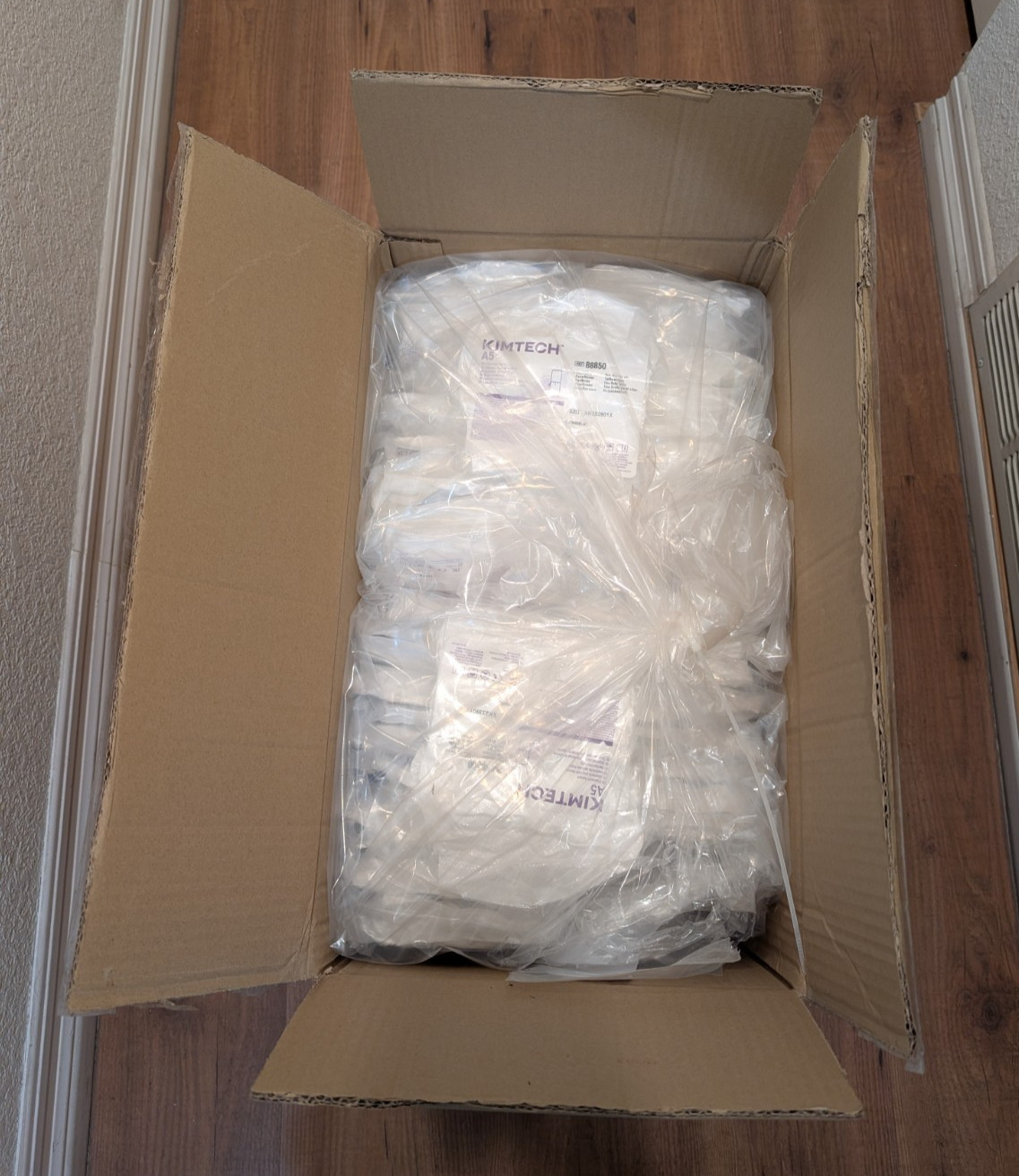 Kimtech 88850 A5 Cleanroom Boot Covers, SMS, ISO 5, Tie, 100 Pair, Universal Fit