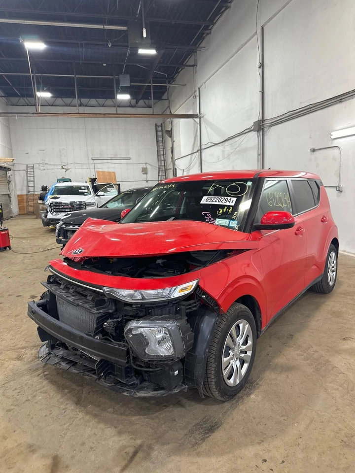 Used Alternator fits: 2021 Kia Soul 2.0L ID 373002E821 Grade A - Image 3 of 4