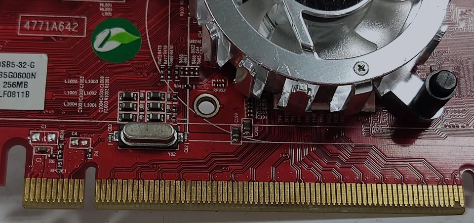 AMD X1550 SB5G-0600N 0SB5-32-G 256MB DDR2 ATI RADEON Graphics Card - Image 2 of 4