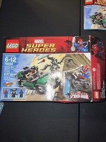 2013 LEGO 76004 Marvel Spider-Man Spider-Cycle Chase Retired. Complete.