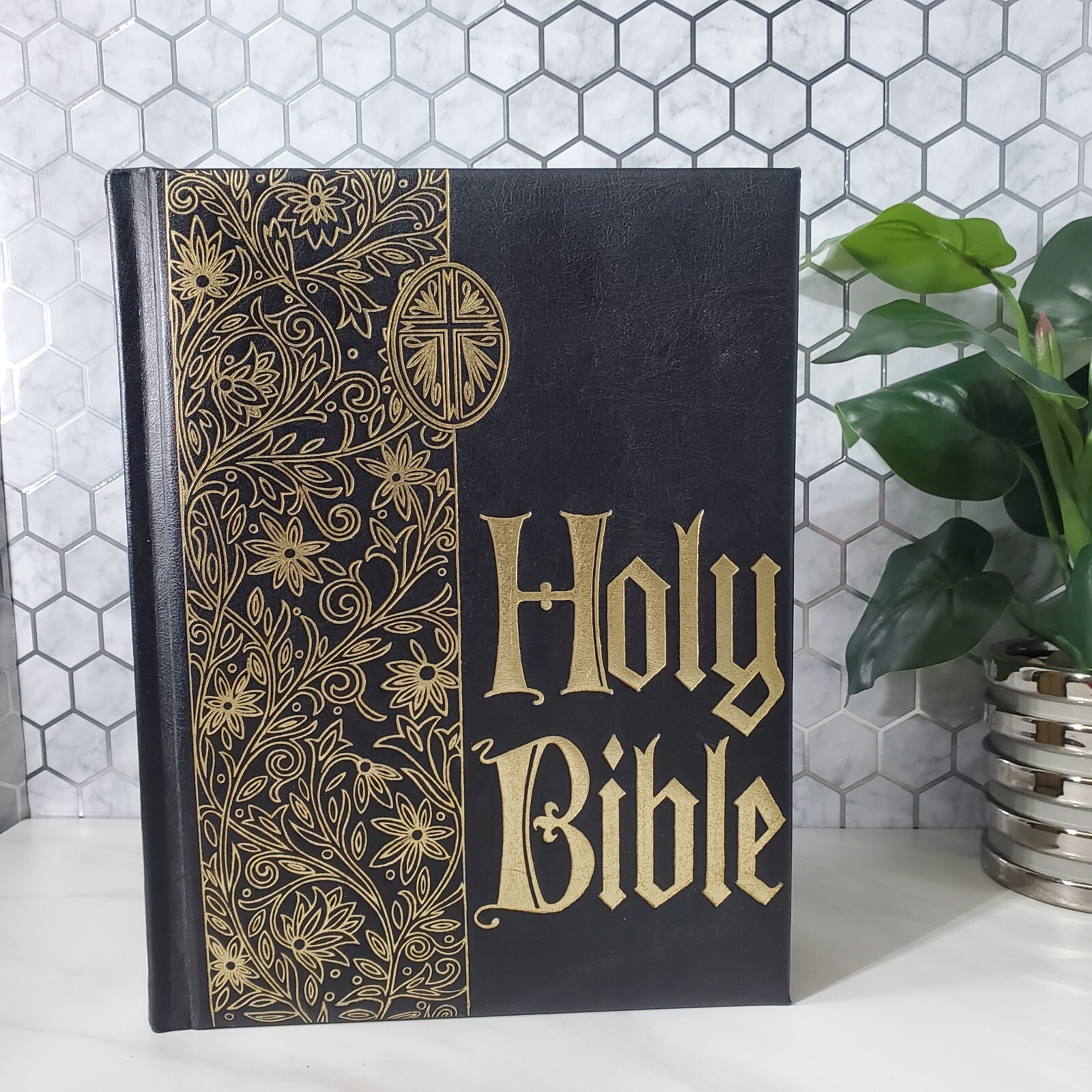 Holy Bible King James Version Red Letter Master Reference Edition
