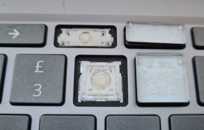 HP 14C-CA UK Tastatur Tastenscharnier Grau Chromebook ORIGINAL