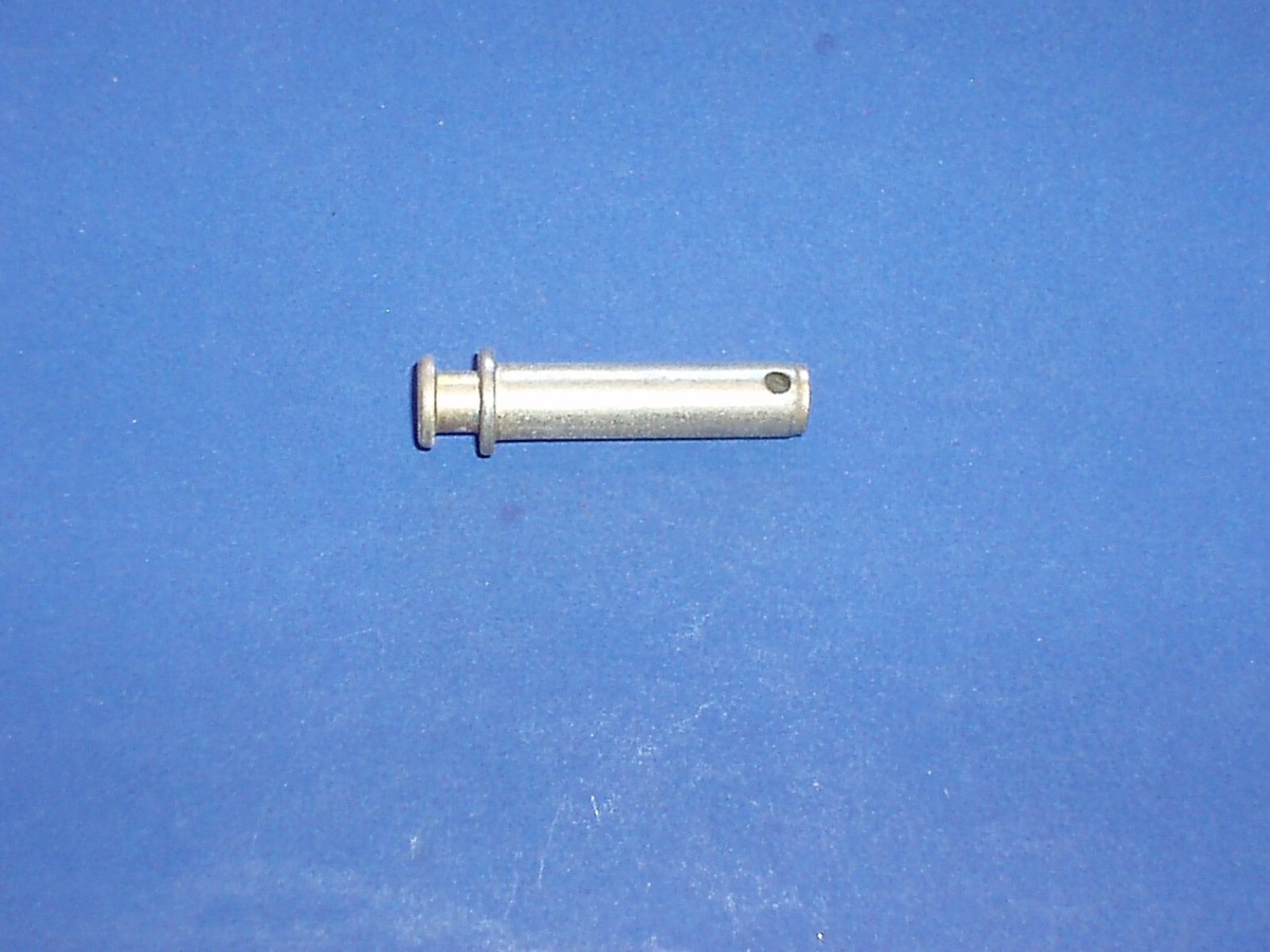 NORS Ford 1932-48 brake / clutch pedal retracting spring clevis
