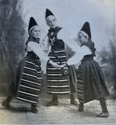 1902 Peasant Costumes of Europe Sweden Tyrol Dalecarlia Belgium Norway Lorraine