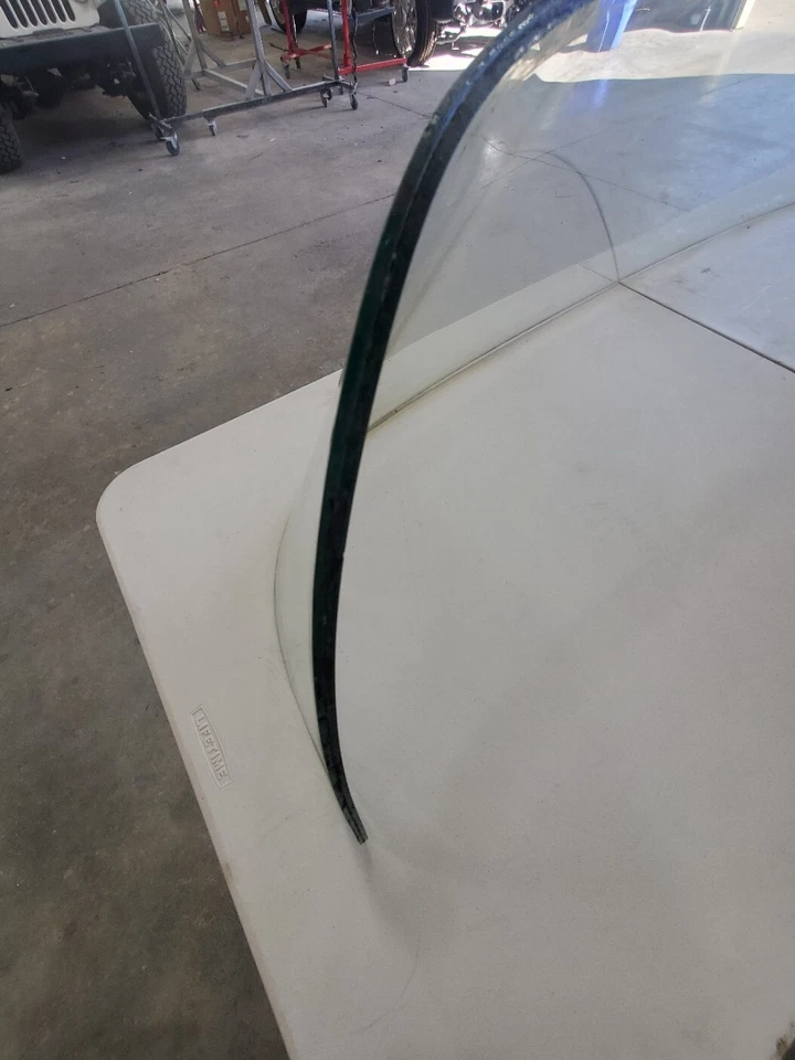 Parabrisas camioneta Chevrolet 1960 61' 62' Foto 3 de 4