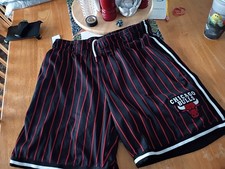 Vntg Chicago Bulls Basketball Shorts Sz Large