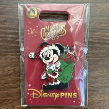 Disney Pin Mickey Mouse Family Christmas Collection Santa Mickey Mouse Pin 2025