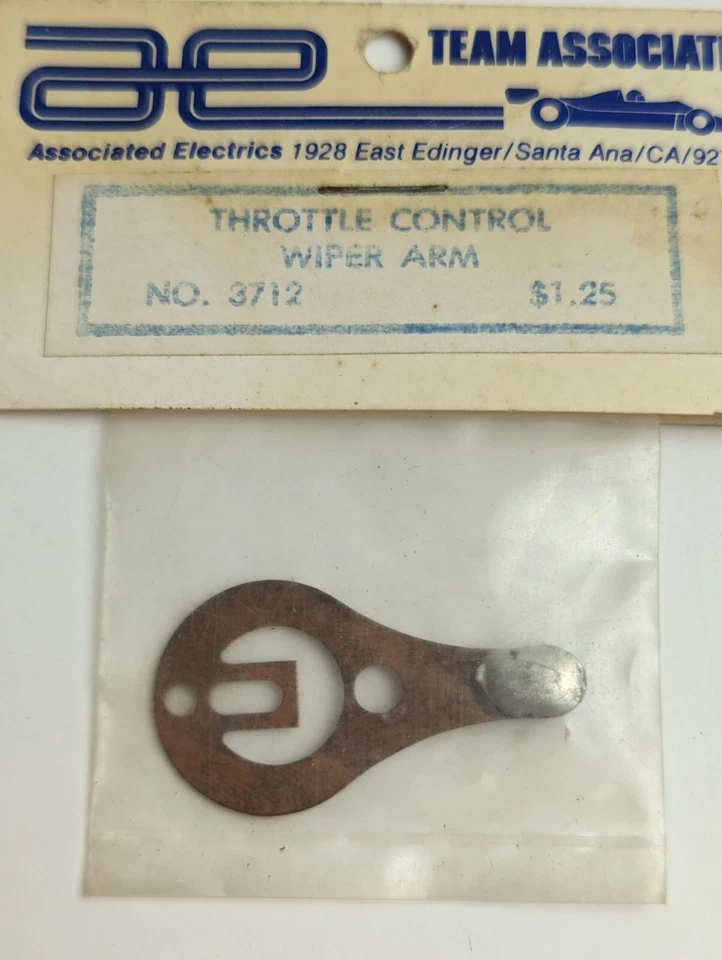 Team Associated 3712 Throttle Control Wiper Arm NOS New Old Stock - Image 2 of 4